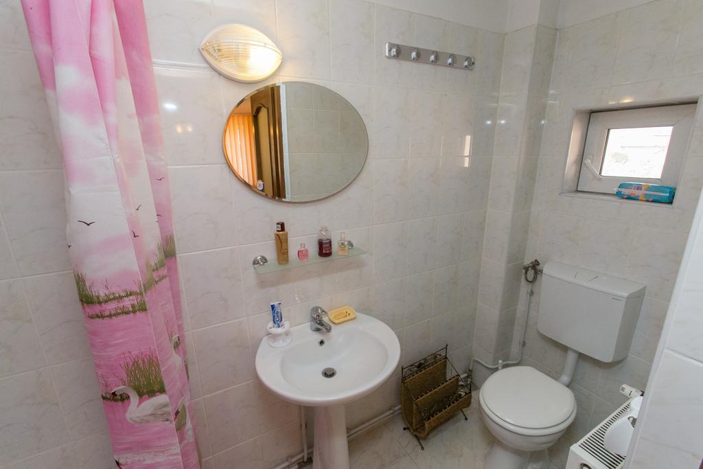 Casa Tudor Turda Room photo